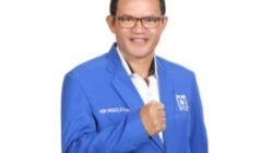 Ketua DPD PAN Kabupaten Manggarai, Yos Hasmi Soroti Parkir Liar di Depan Toko Tiga Tiga Ruteng