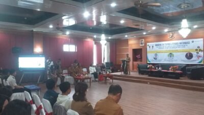 Dinas Kearsipan dan Perpustakaan Kabupaten Manggarai Gelar Bimtek Literasi Informasi bagi Guru SD/SMP/SMA Kecamatan Langke Rembong dan Wae Ri’i